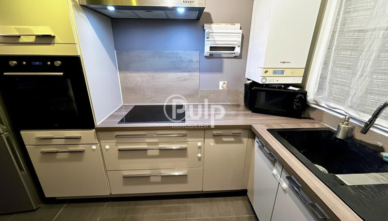 Maison - 80 m² - 4 pièces