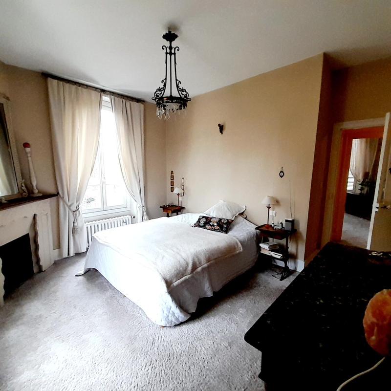 Maison - 163 m² - 5 pièces