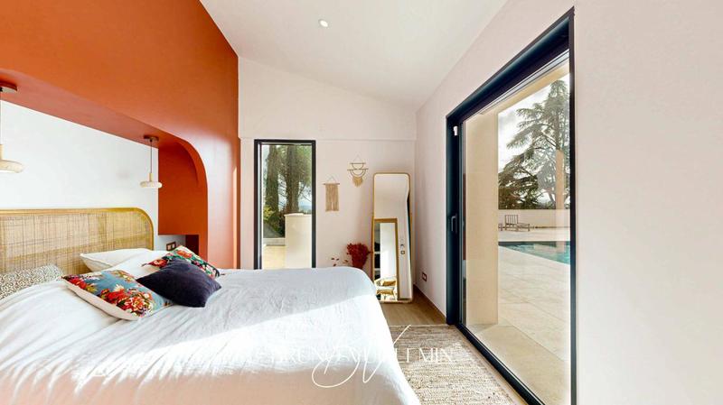 Villa - 350 m² - 14 pièces