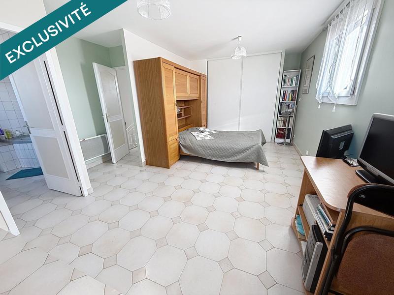 Maison - 185 m² - 6 pièces