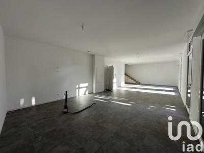 Appartement - 121 m² - 5 pièces