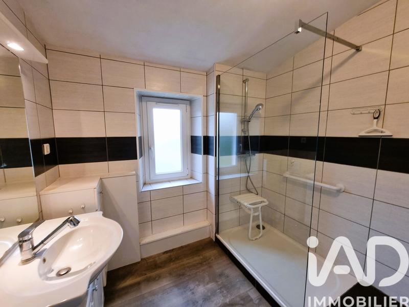 Maison - 115 m² - 6 pièces