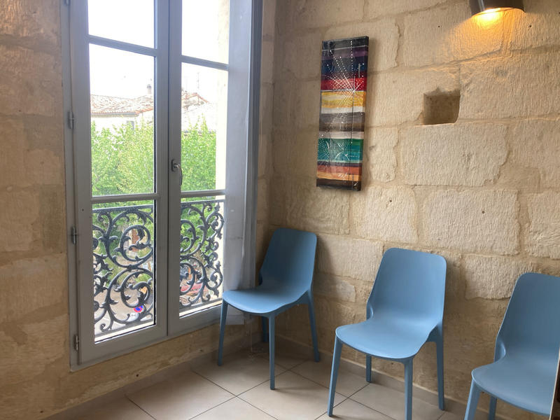 Local commercial - 73 m² - 6 pièces