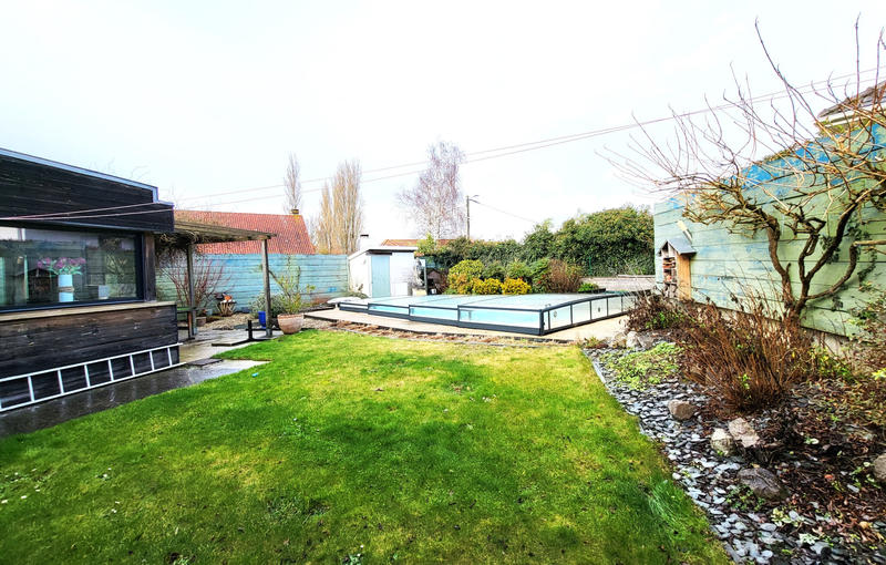 Maison - 245 m² - 11 pièces