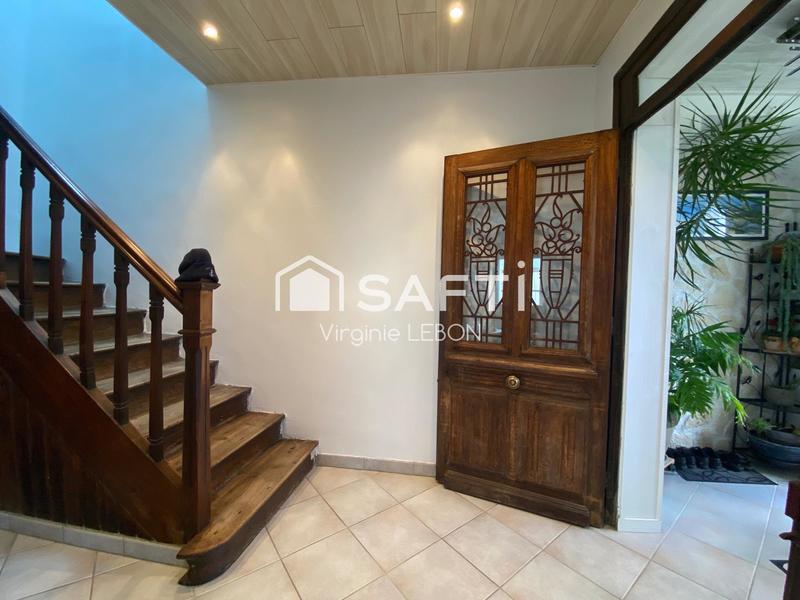 Maison - 160 m² - 6 pièces