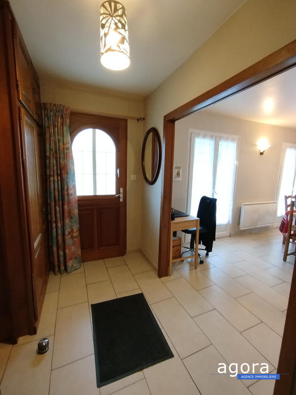 Maison - 98 m² - 5 pièces