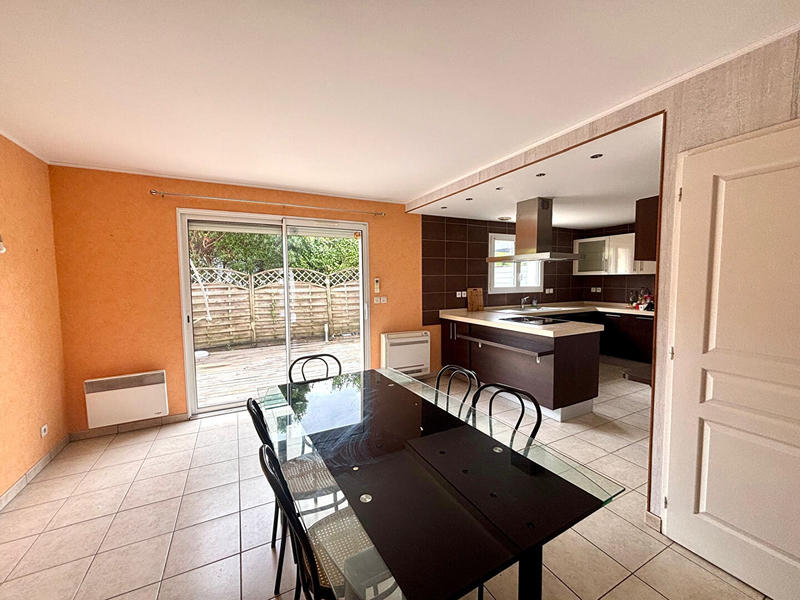 Maison - 84 m² - 4 pièces