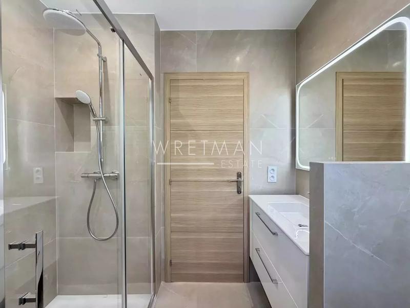 Villa - 212 m² - 7 pièces