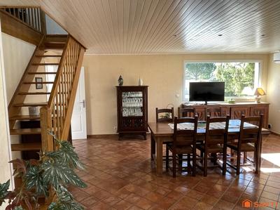 Maison - 138 m² - 5 pièces