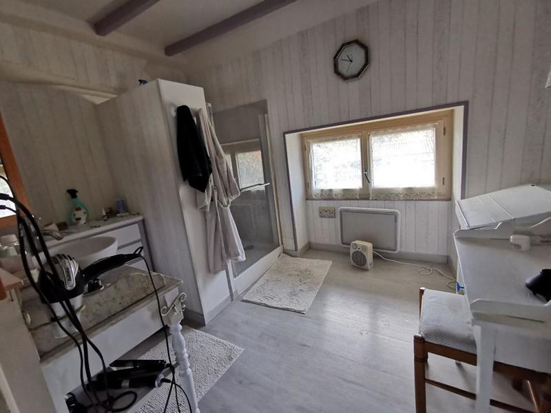 Maison - 313 m² - 10 pièces