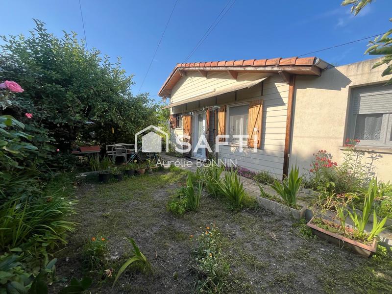 Maison - 145 m² - 8 pièces