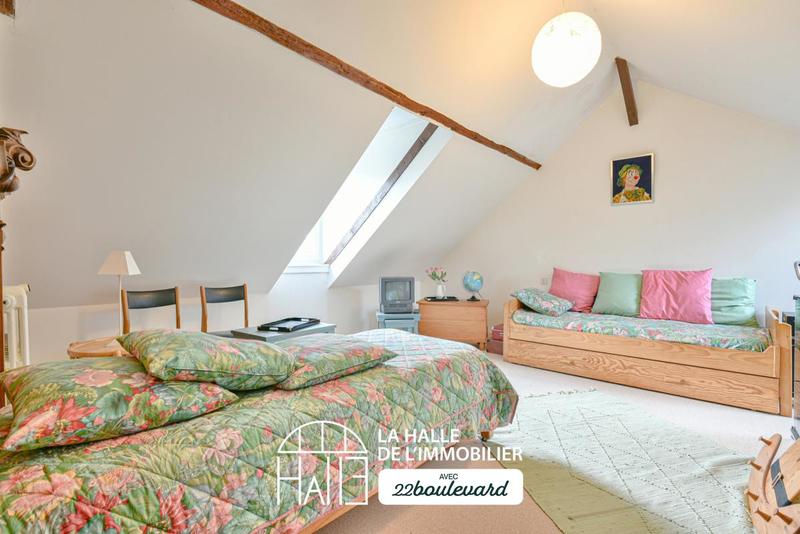 Château - 267 m² - 10 pièces