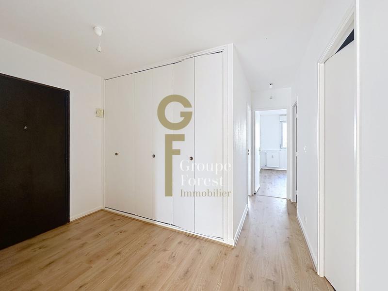 Appartement - 90 m² - 4 pièces