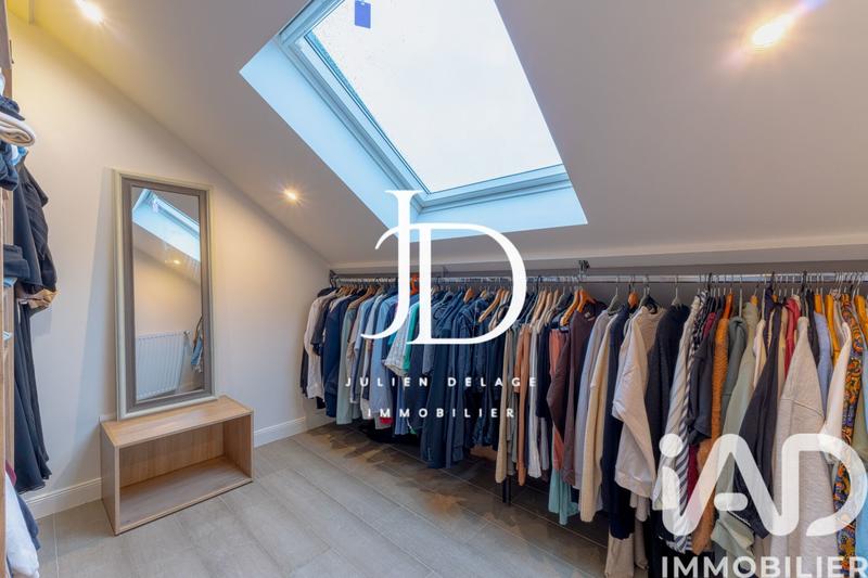 Maison - 149 m² - 7 pièces