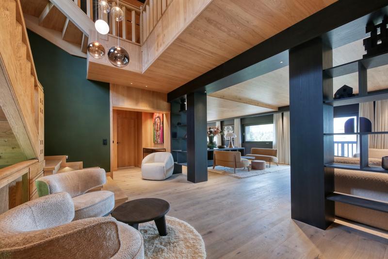 Châlet - 450 m² - 9 pièces