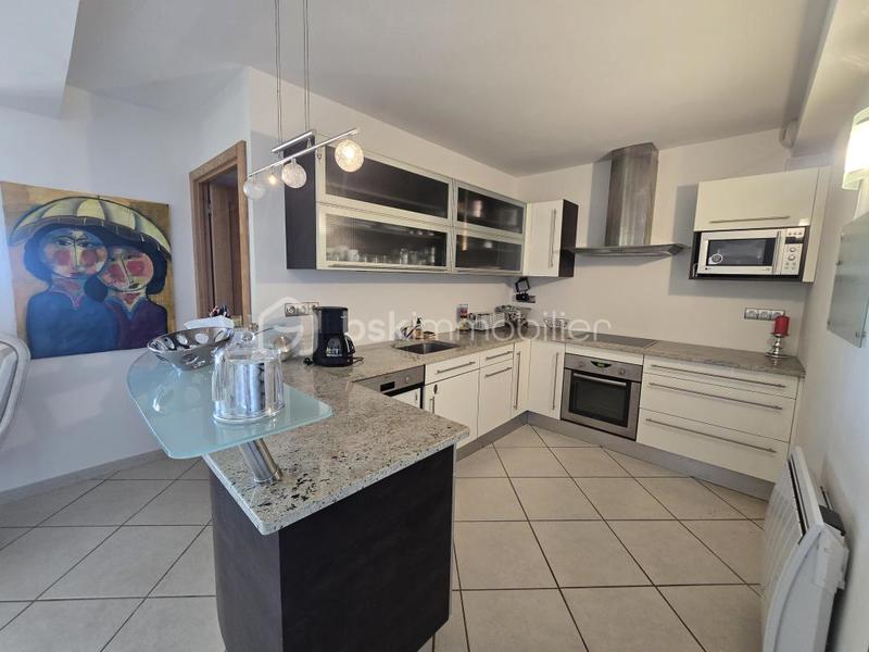 Propriété - 250 m² - 5 pièces