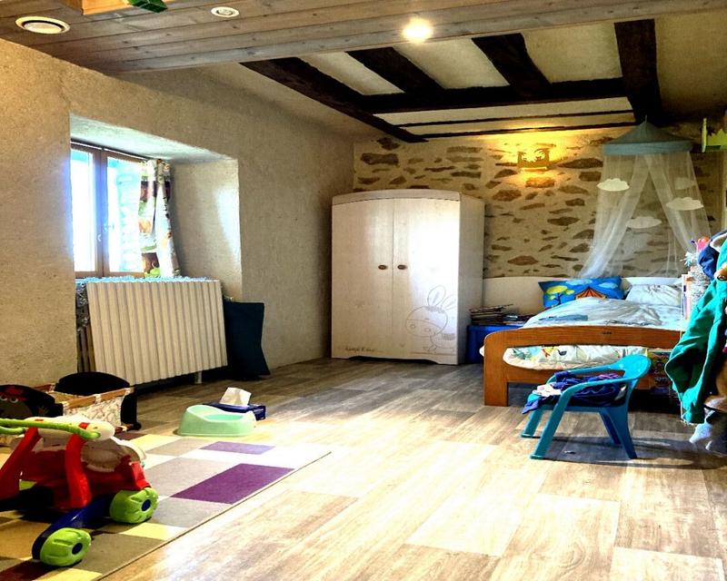 Maison - 200 m² - 5 pièces