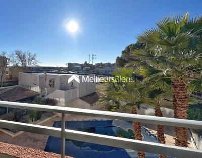 Studio - 25 m² - 1 pièce