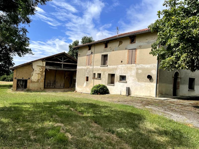 Corps de ferme - 220 m² - 7 pièces