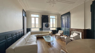 Appartement - 152 m² - 6 pièces