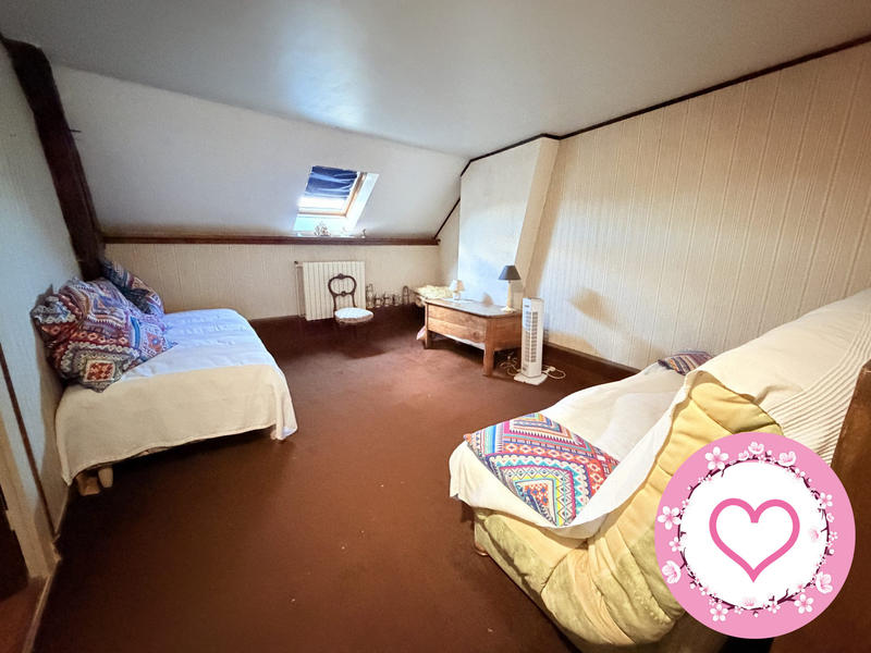 Maison - 96 m² - 4 pièces