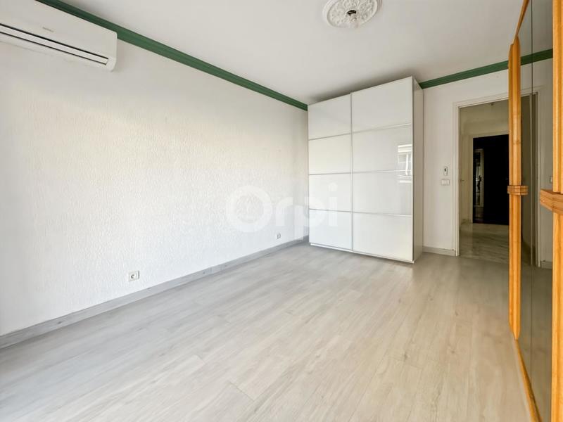 Appartement - 80 m² - 3 pièces