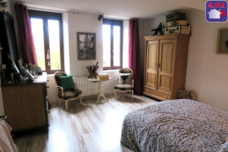 Maison de ville - 180 m² - 5 pièces