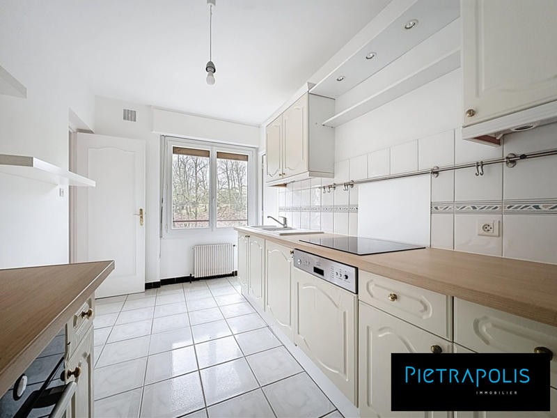 Appartement - 91 m² - 3 pièces