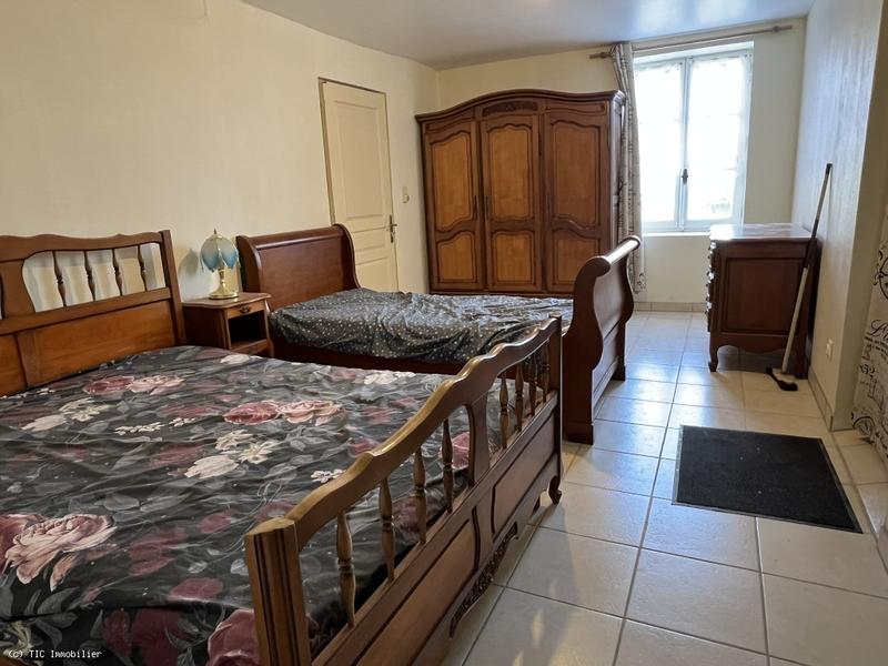 Maison ancienne - 190 m² - 7 pièces