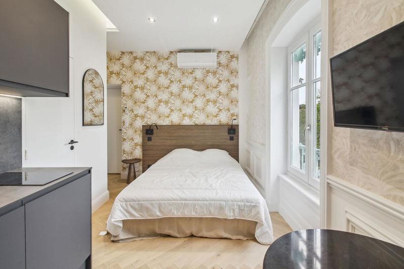 Studio - 15 m² - 1 pièce