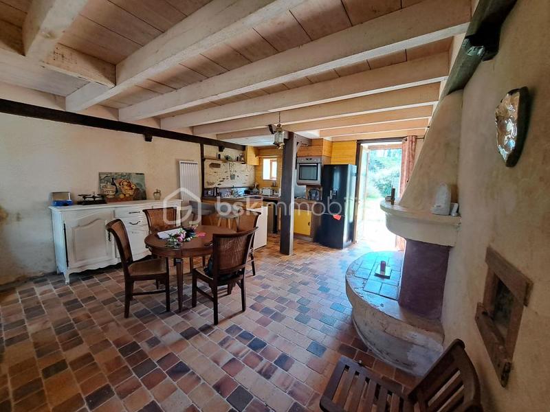 Maison - 104 m² - 5 pièces