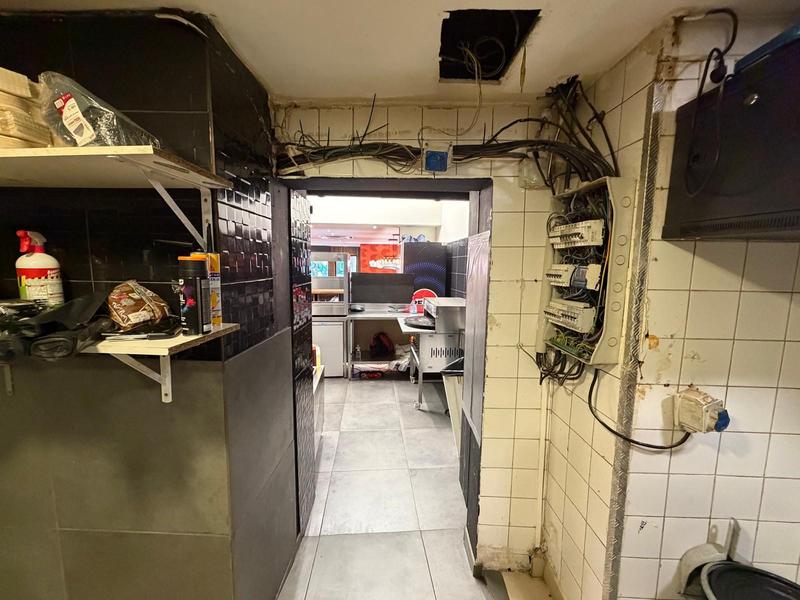 Local commercial - 83 m²