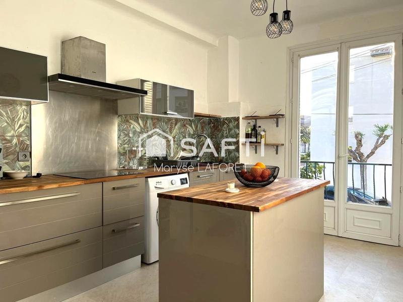 Appartement - 93 m² - 4 pièces