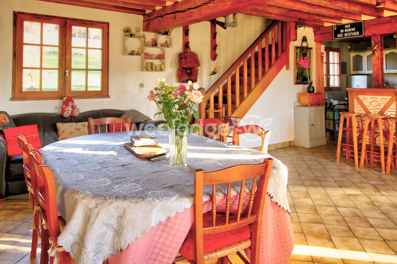 Maison traditionnelle - 86 m² - 6 pièces