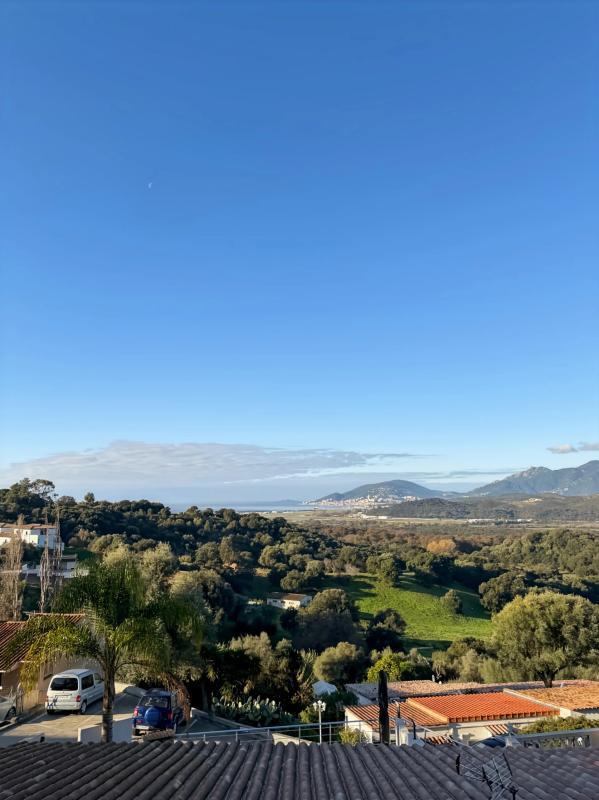 Appartement - 183 m² - 6 pièces