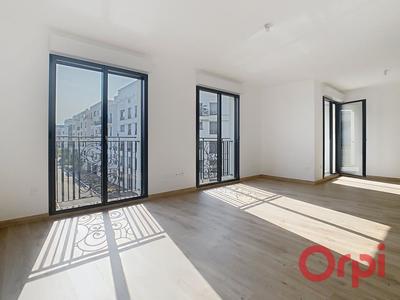 Appartement - 84 m² - 4 pièces