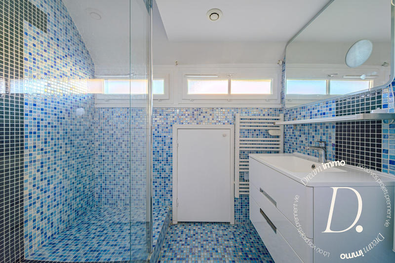 Appartement - 84 m² - 3 pièces