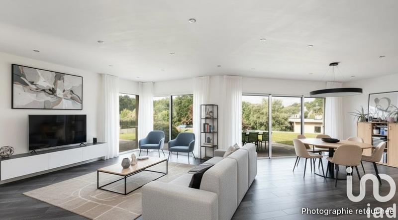 Maison - 190 m² - 7 pièces