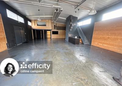 Bureau - 200 m² - 2 pièces