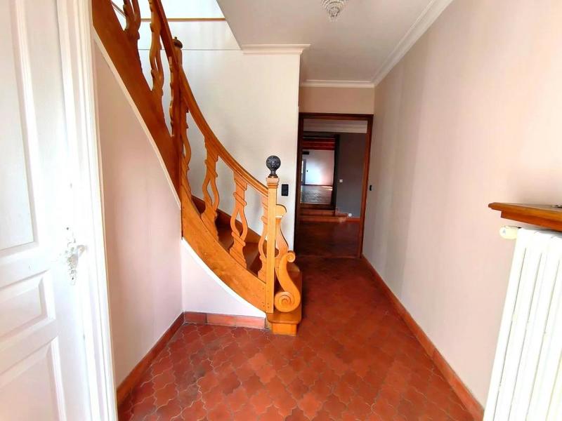 Maison de maîtres - 259 m² - 7 pièces