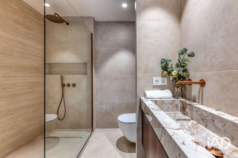 Appartement - 80 m² - 3 pièces