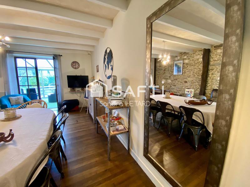 Maison - 250 m² - 7 pièces