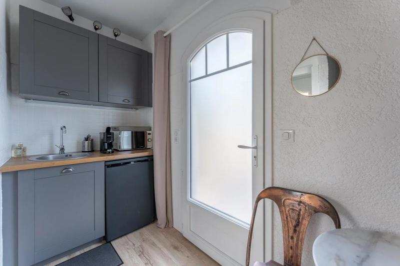 Maison - 233 m² - 9 pièces