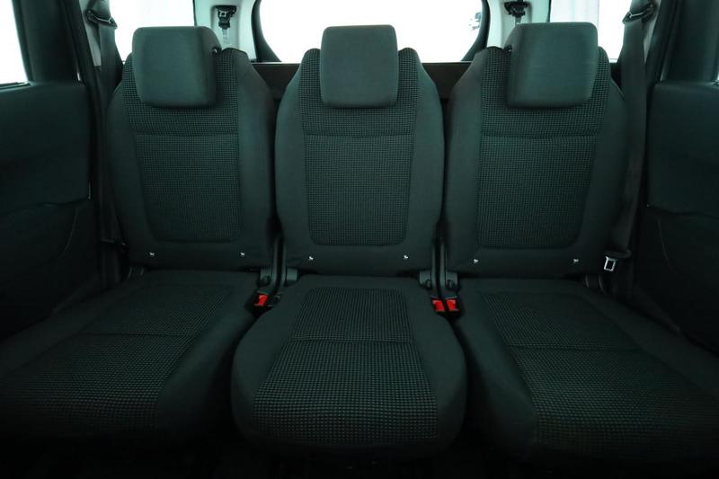 Peugeot 5008 1.6 Blue-HDi Style Eat6 7pl 120 ch