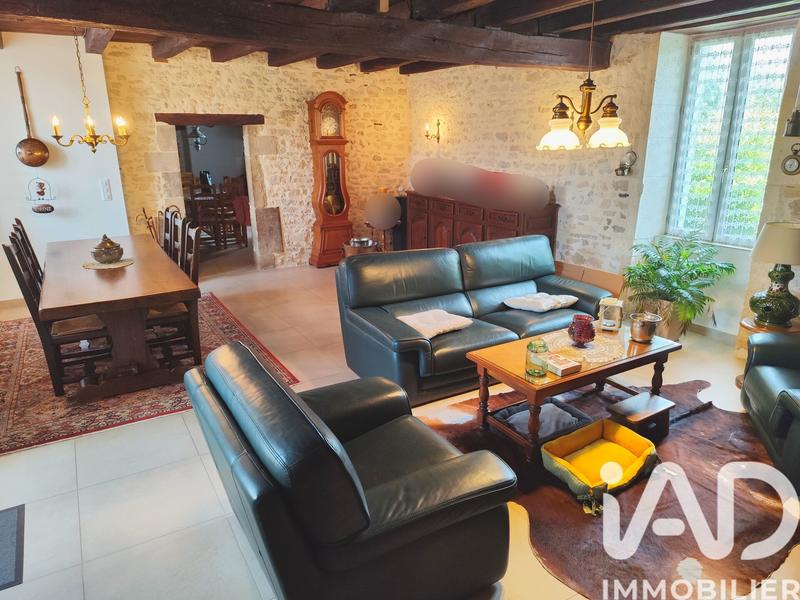 Maison de campagne - 180 m² - 6 pièces