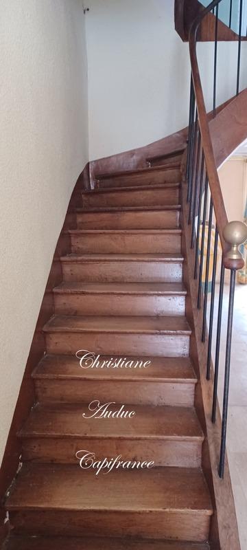 Maison - 183 m² - 8 pièces