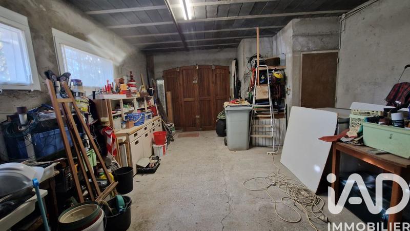 Maison - 185 m² - 9 pièces