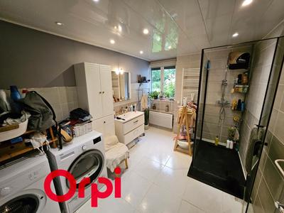 Maison - 160 m² - 5 pièces