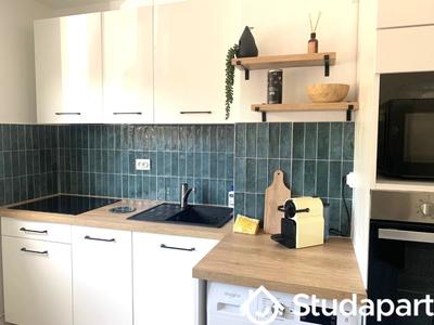 Chambre - 12 m² - 1 pièce