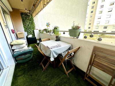 Appartement - 85 m² - 4 pièces